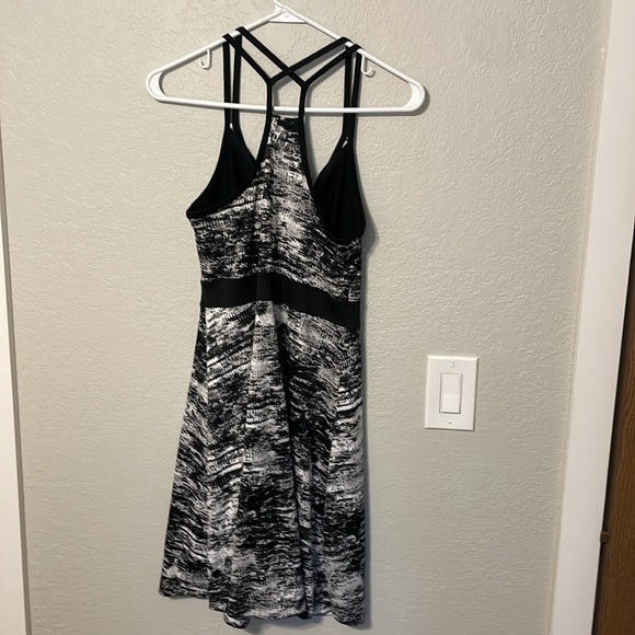 Exertek Moisture Wicking Performance Dress - Picture 4 of 4